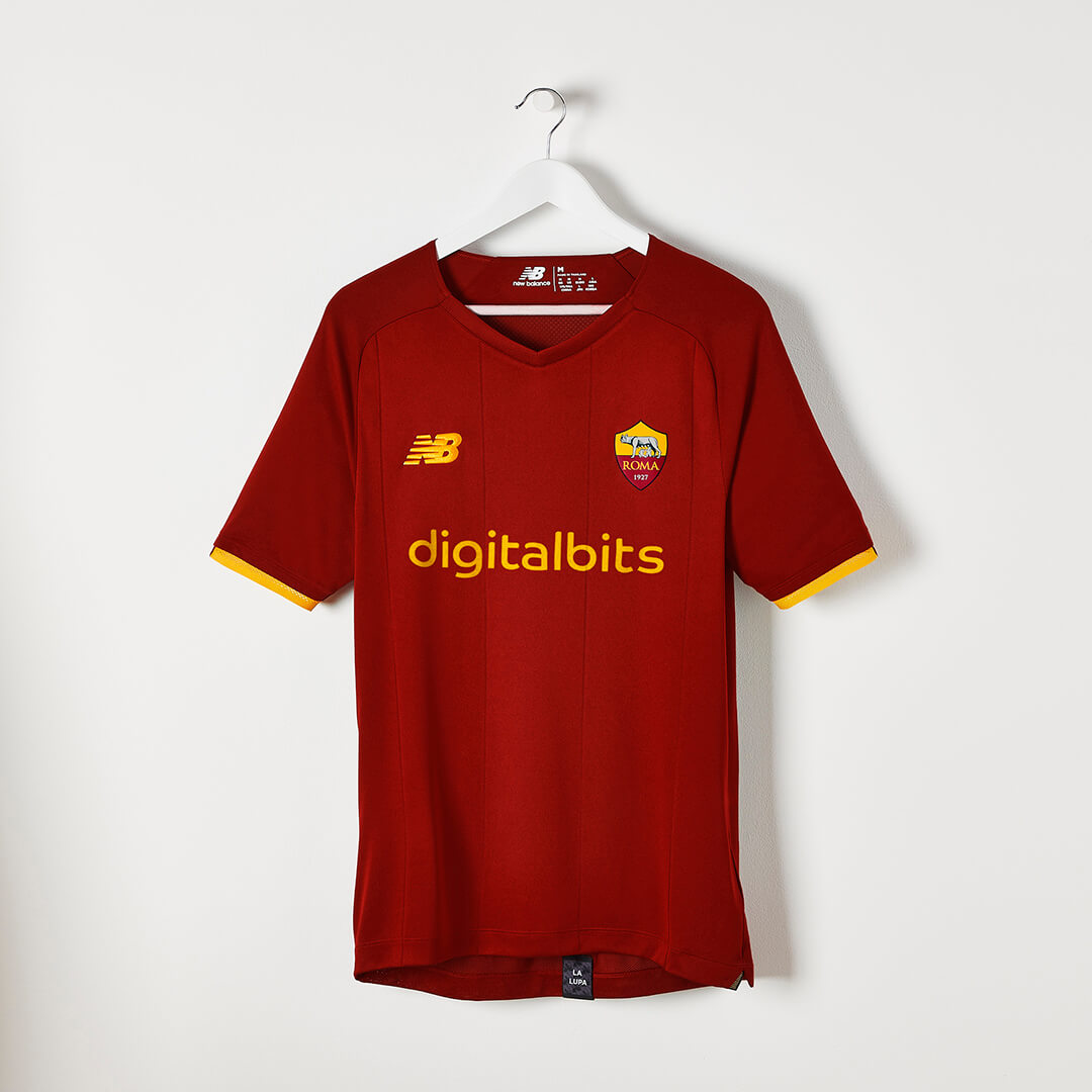 roma jersey.jpg