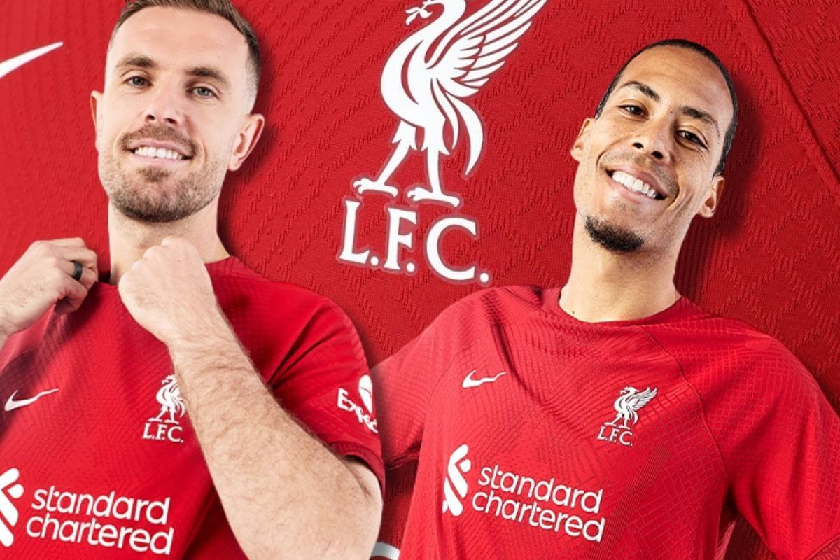 liverpool home kit.jpg