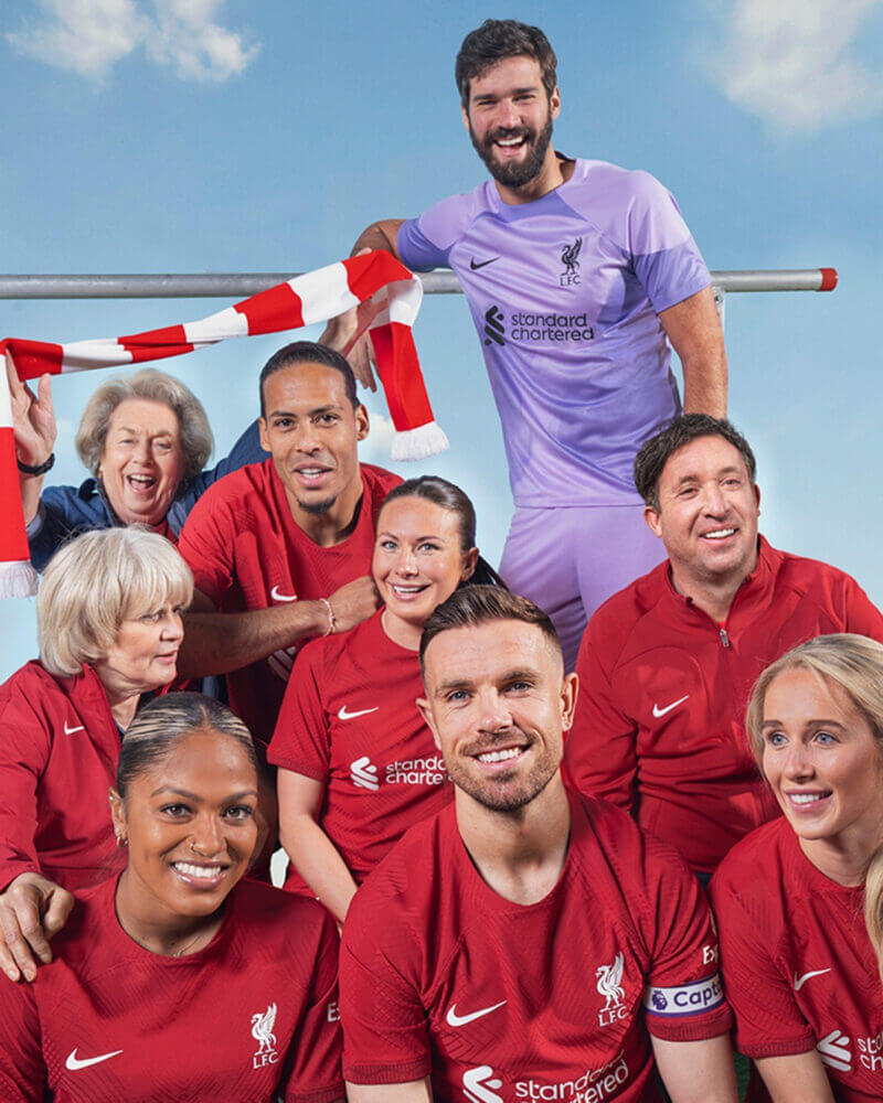 Liverpool jersey 2022.jpg