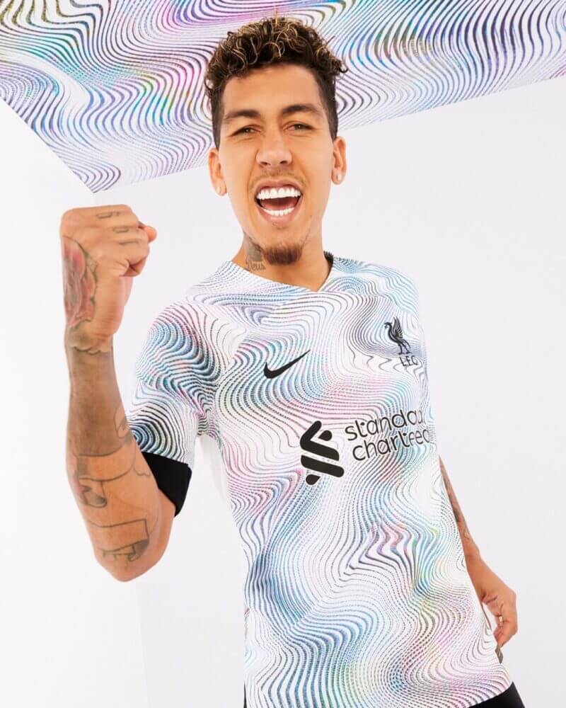 liverpool jersey 2022 23 1.jpg