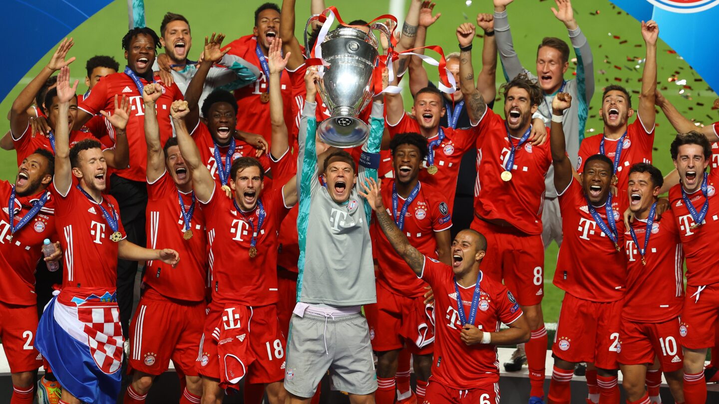Bayern Munich Jersey.jpg