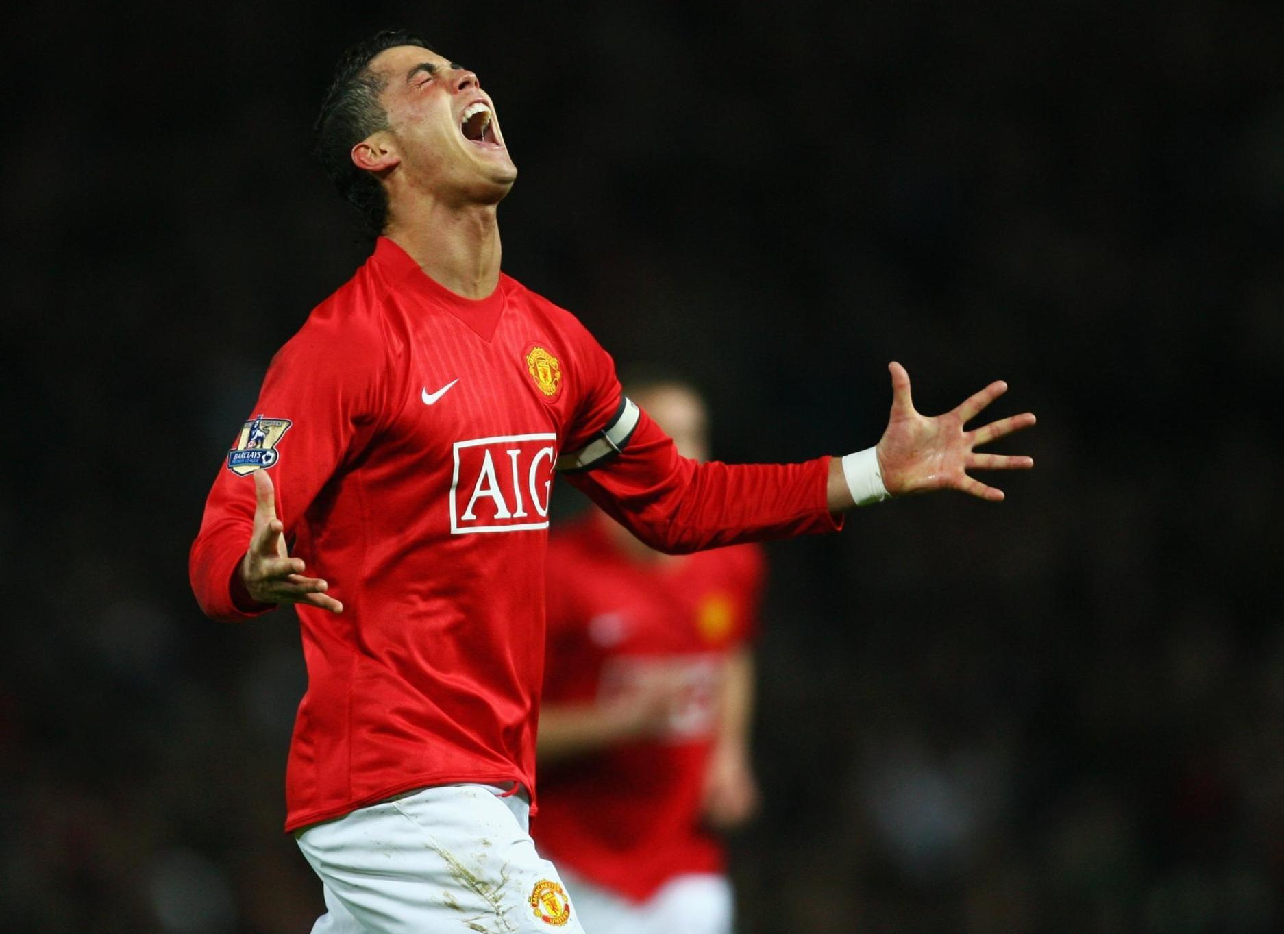 Cristiano Ronaldo in Manchester United No.7 jersey 2008 season