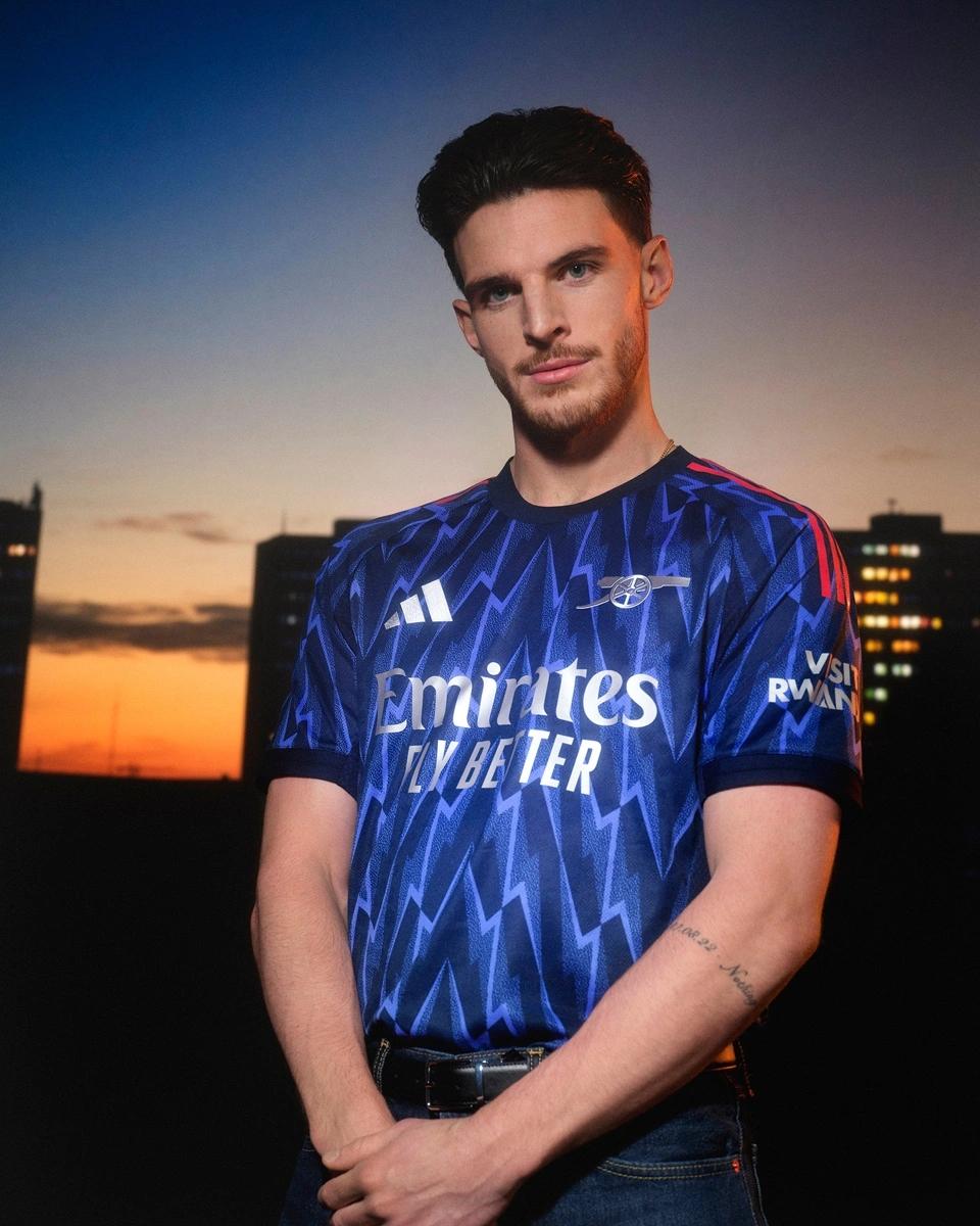 arsenal away jersey 25/26