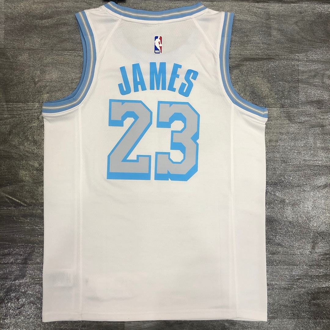 lebron james lakers kit