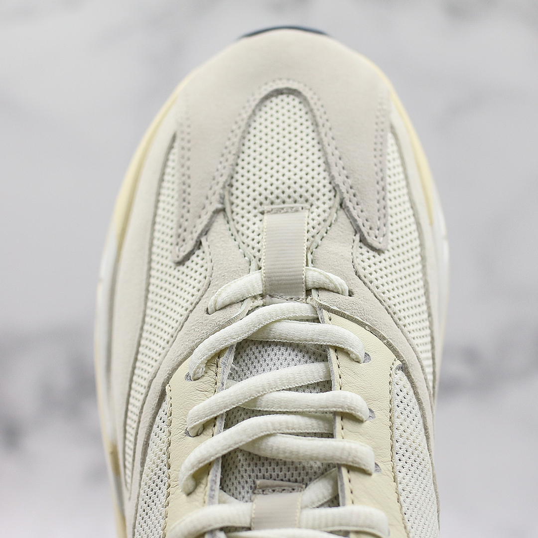yeezy analog size 6