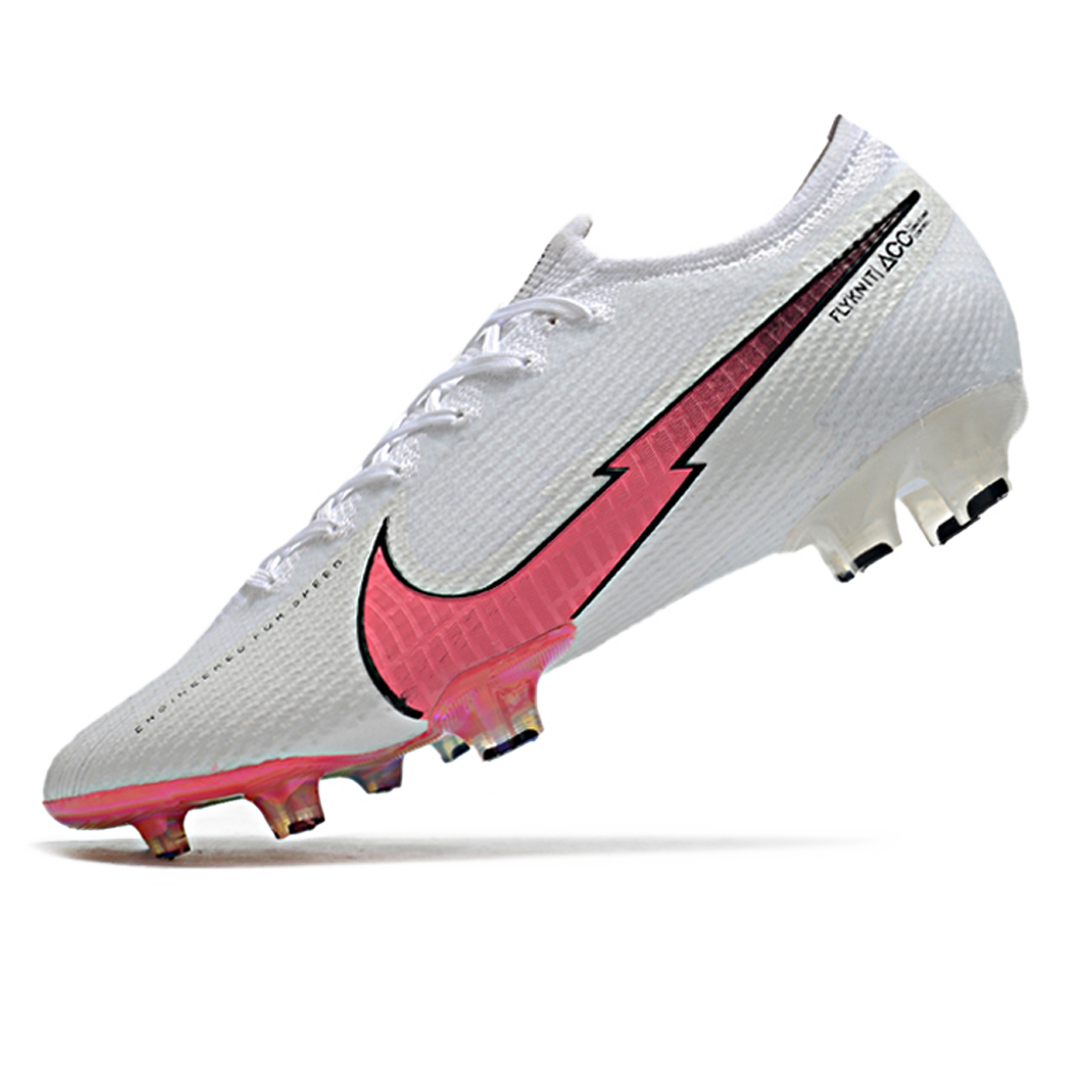 nike flash crimson soccer cleats