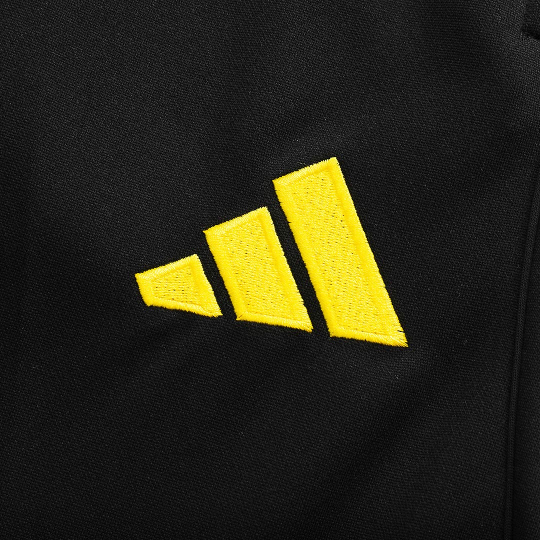 Manchester United 1/4 Zip Tracksuit 2025/26 Black - gogoalshop