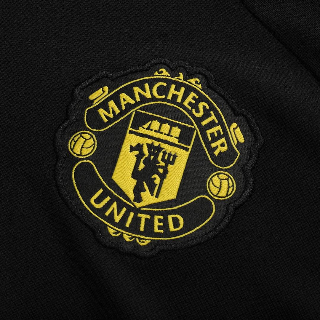 Manchester United 1/4 Zip Tracksuit 2025/26 Kids Black - gogoalshop