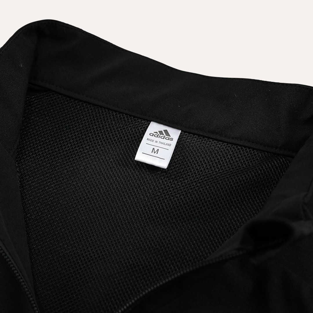 Liverpool Windbreaker Jacket 2025/26 - Black - gogoalshop